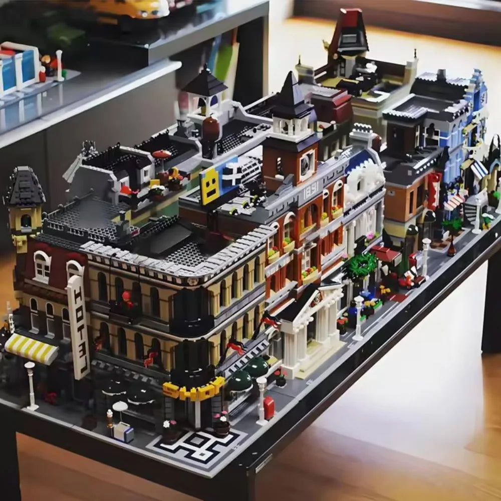 Creative Ideas Compatible 10224 King with figure Street View Building Block