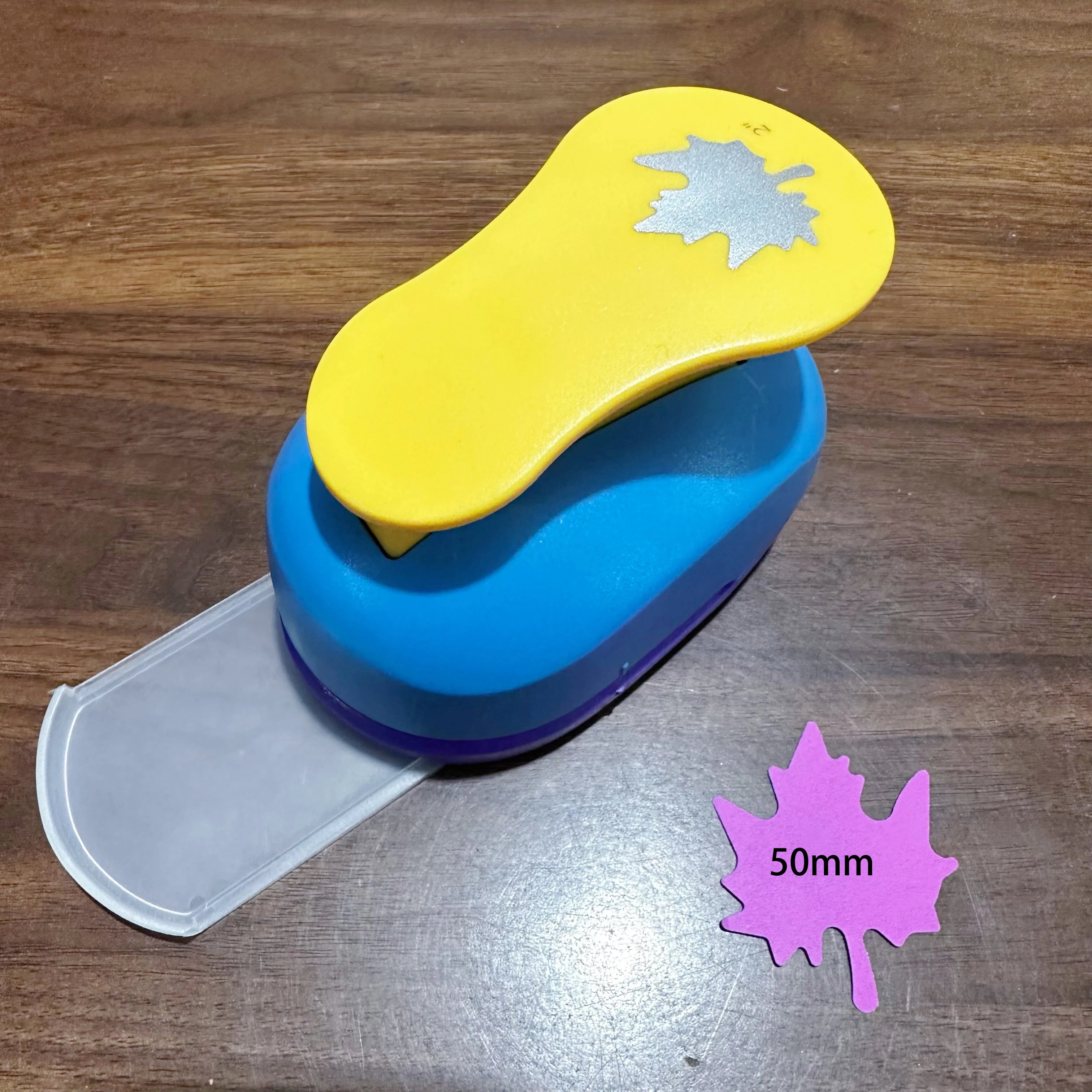 Random Color Maple Leaves Punch