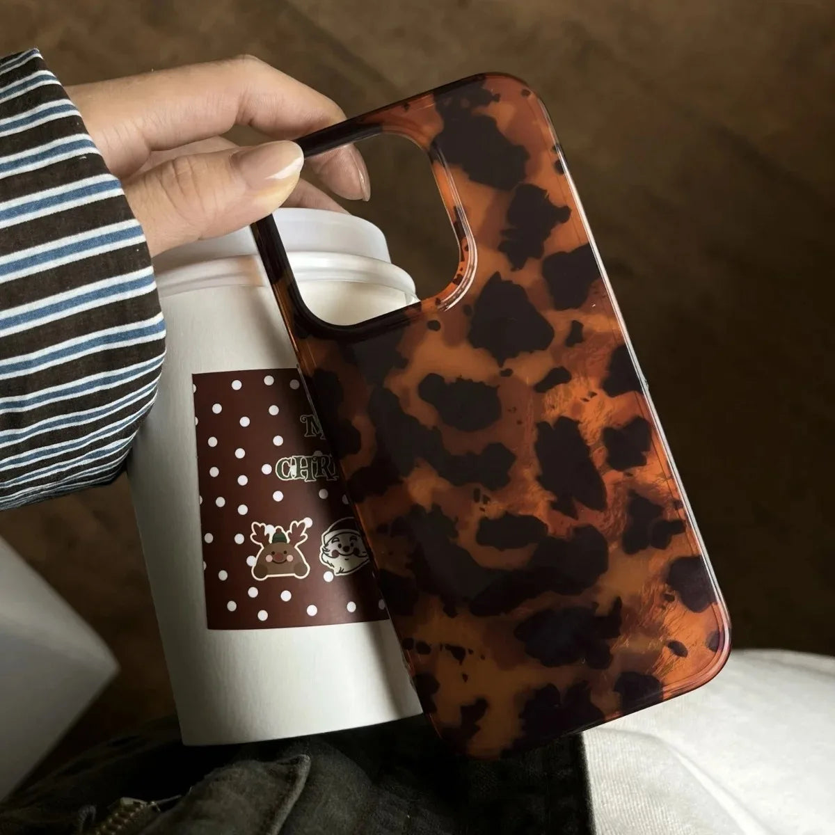 Retro Amber Texture Laser Phone Case For iPhone Stylish Leopard Print Soft Cover