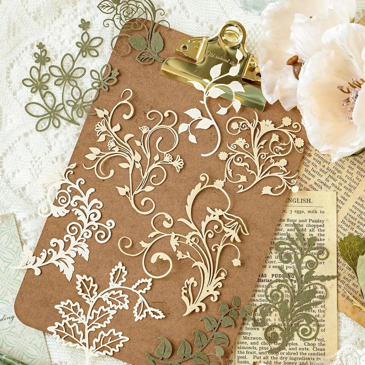 10 pcs Vintage Flower hollow decorative embellishments