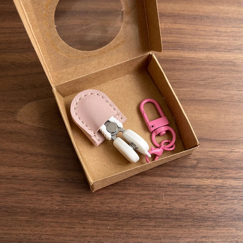 Metal Portable Sewing Small Scissor With Protective Cover Straight Tip Scissors