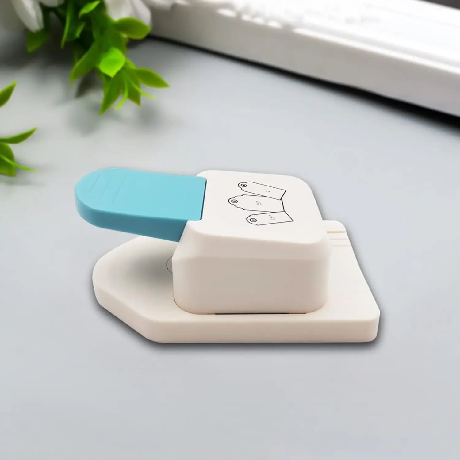 3-in-1 craft label punch, 1.5/2/2.5-inch gift label punch