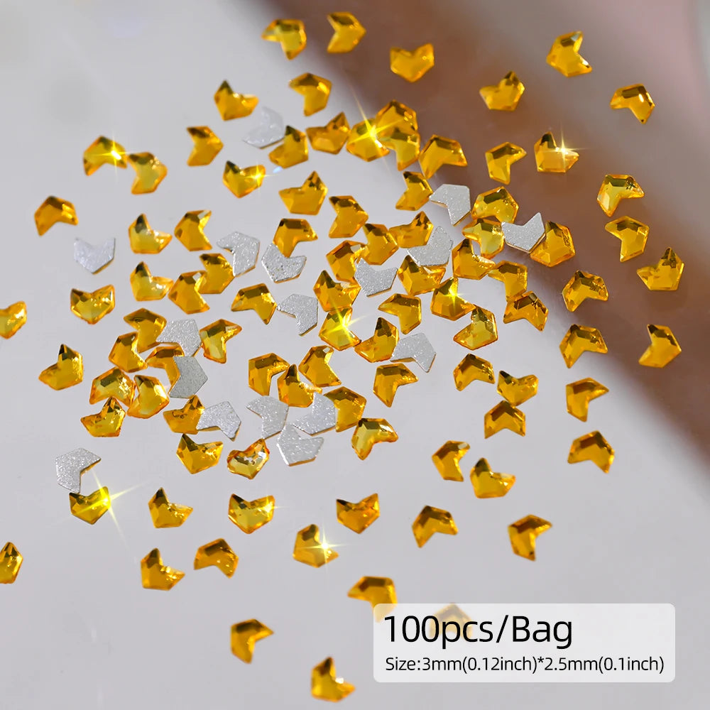 100/200pcs Mini Nail Art Accessories 5A Sparkling Rhombus Zircon Nail Art Rhinestone Charms 1.5*3mm Snowflake Pattern Nail Decor