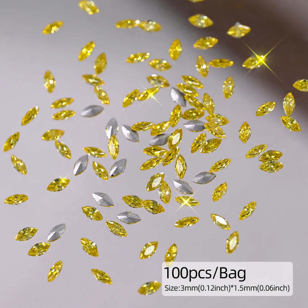 100/200pcs Mini Nail Art Accessories 5A Sparkling Rhombus Zircon Nail Art Rhinestone Charms 1.5*3mm Snowflake Pattern Nail Decor